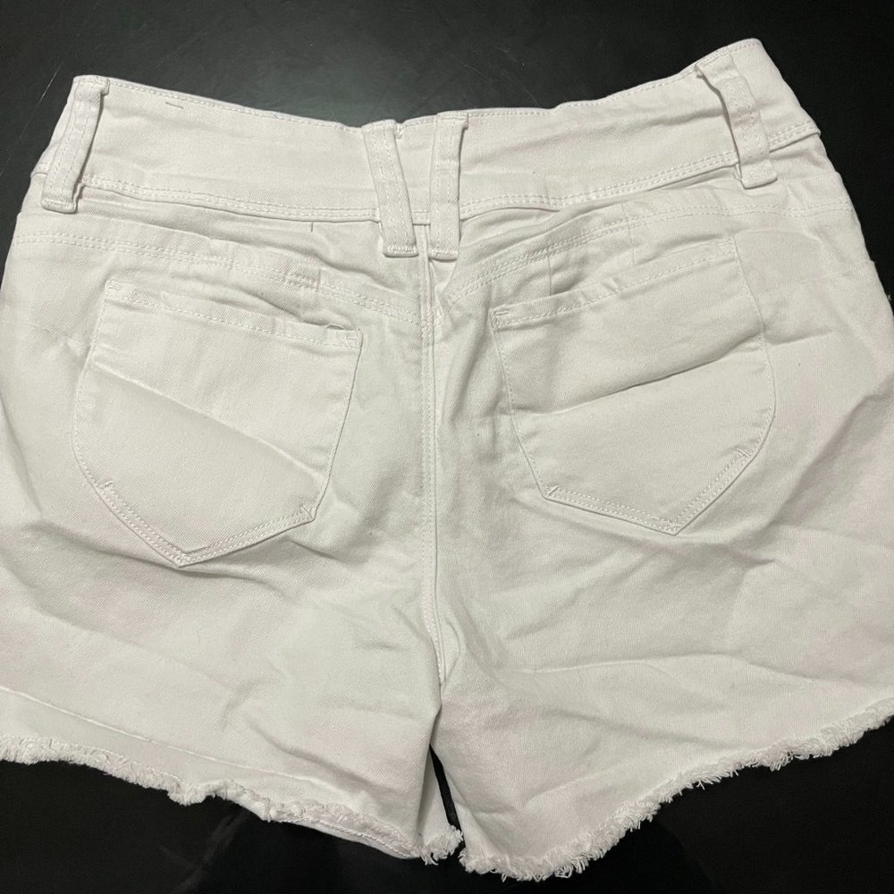 WBB - Mid Rise Jean Short - Picture 2 of 4